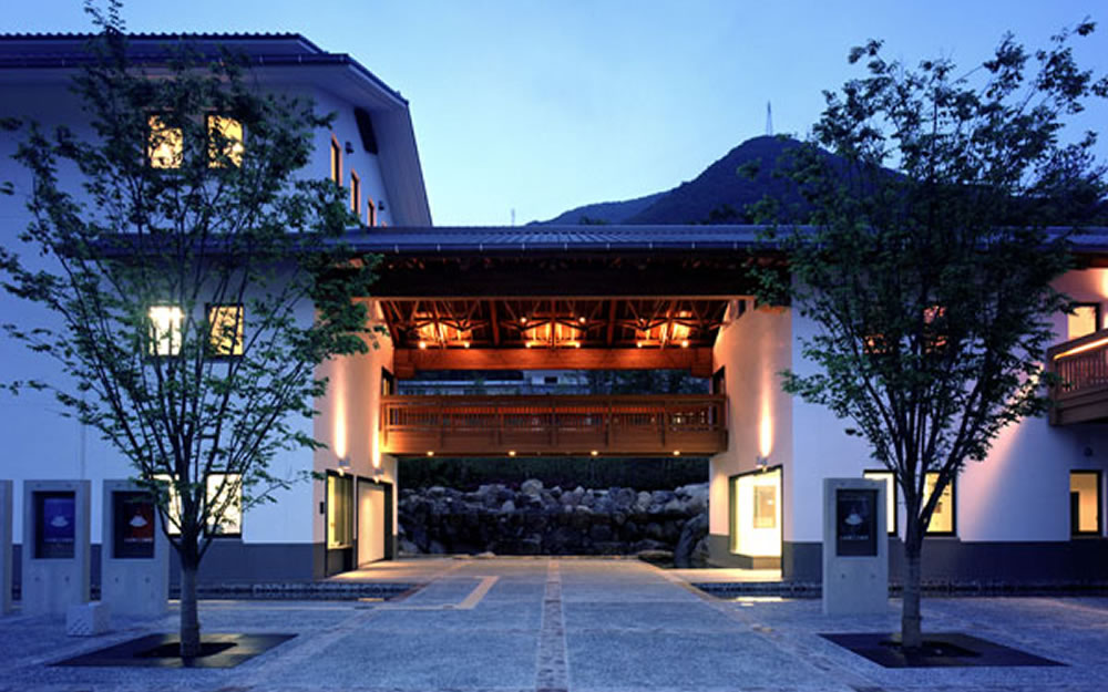 Entrance Building